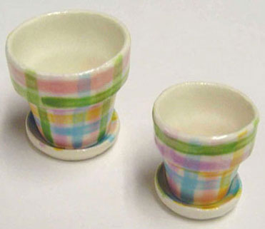 Dollhouse Miniature 2 Flower Pots with Trays